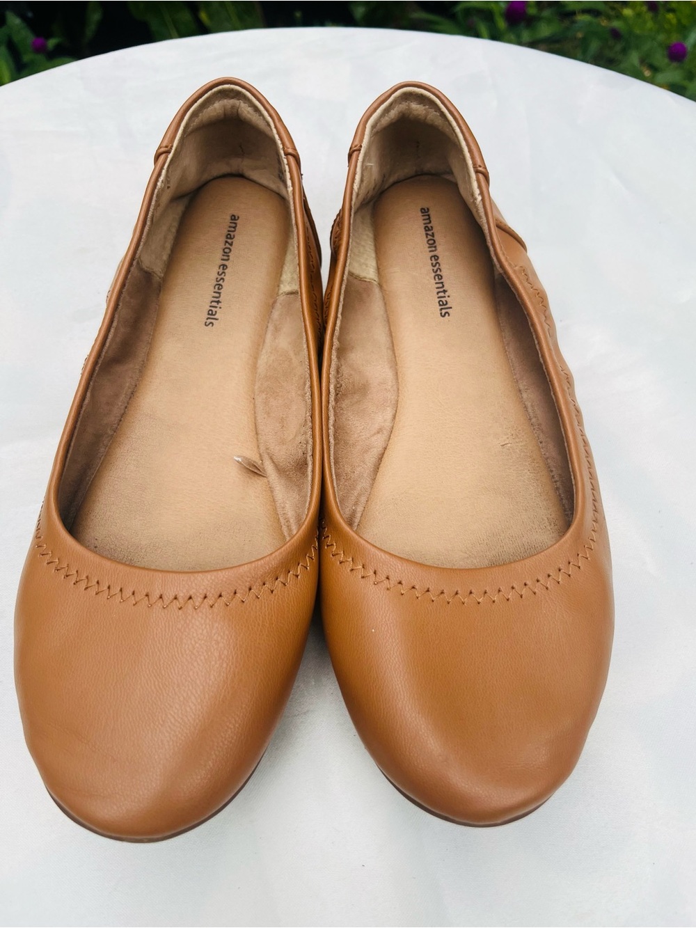 Amazon Essentials Tan Slip-On Ballet Flats for Women